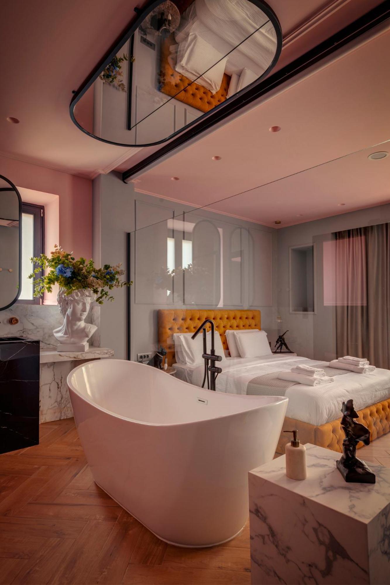 Ninemian Suites Syros Ermoupoli Dış mekan fotoğraf